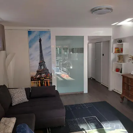 Apartament 2+2szemelyes Apartman Kerttel *